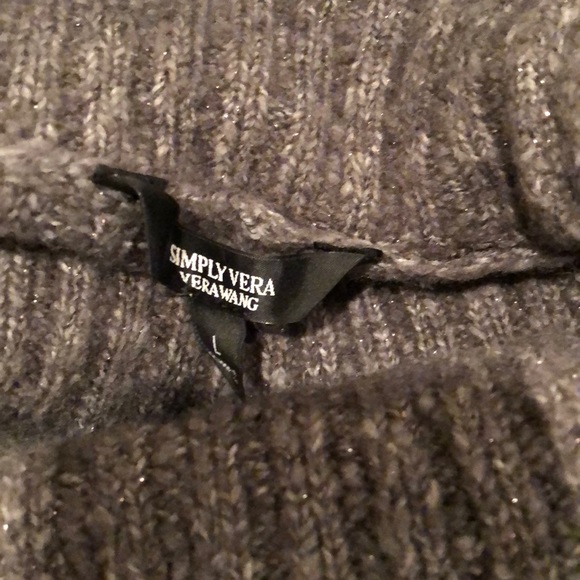 NWT Simply Vera Wang women gray sweater size L - Picture 3 of 7